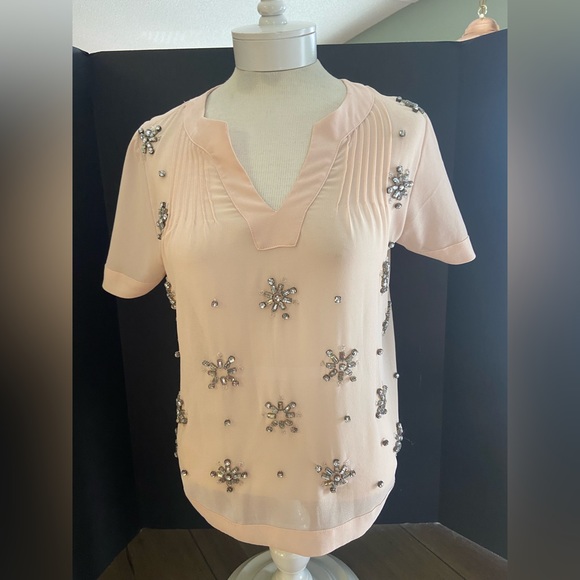 Forever 21 snowflake crystal bead t - Picture 1 of 4